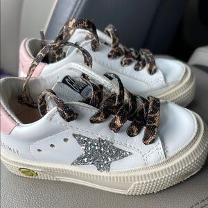 White and Pink Kids Shoes with Glitter Star